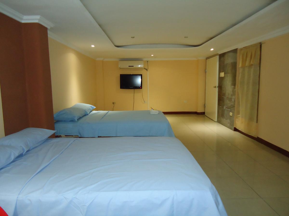Hostaling Guayaquil Mercedes ภายนอก รูปภาพ
